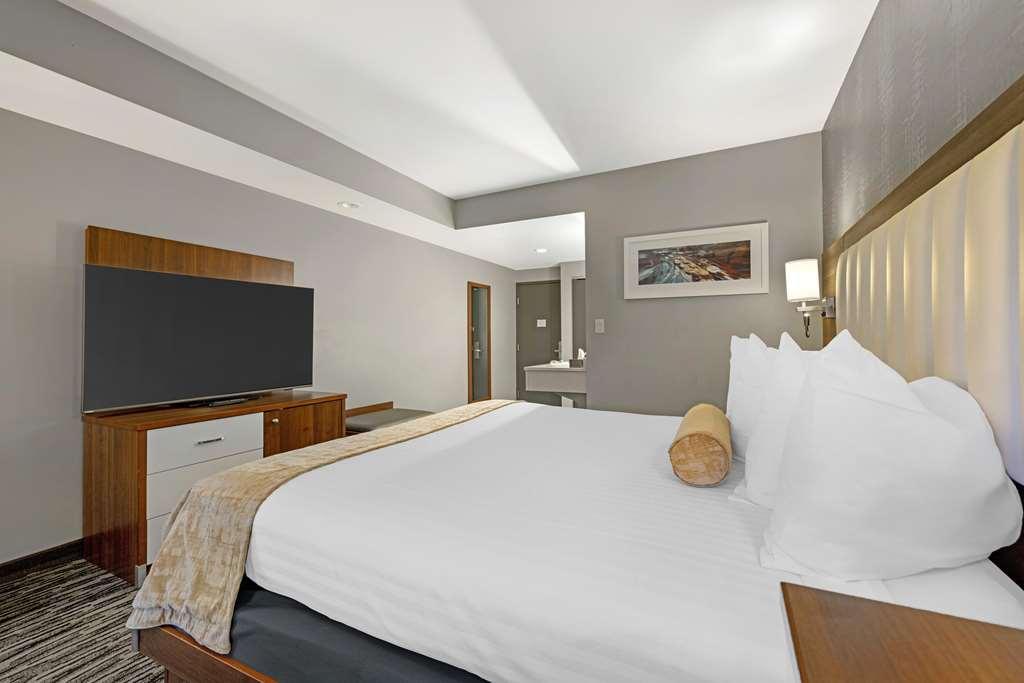 Best Western On The Avenue Μπάφαλο Δωμάτιο φωτογραφία